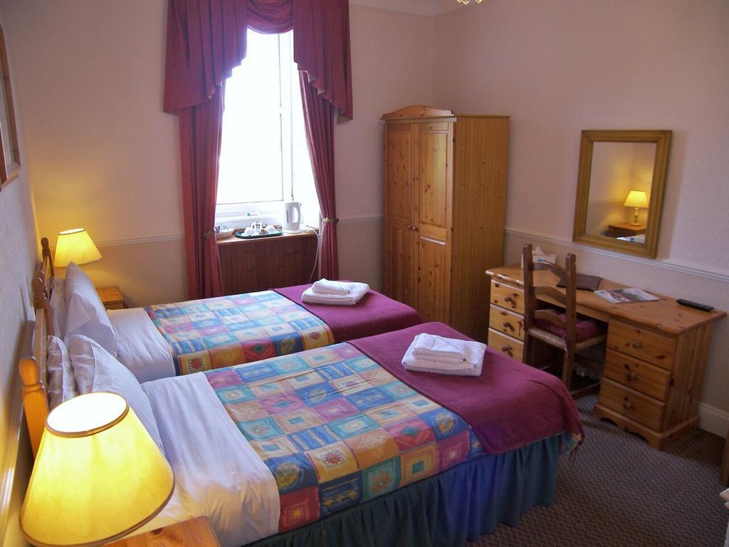 Bed and Breakfast Ardleigh House Эдинбург Номер фото
