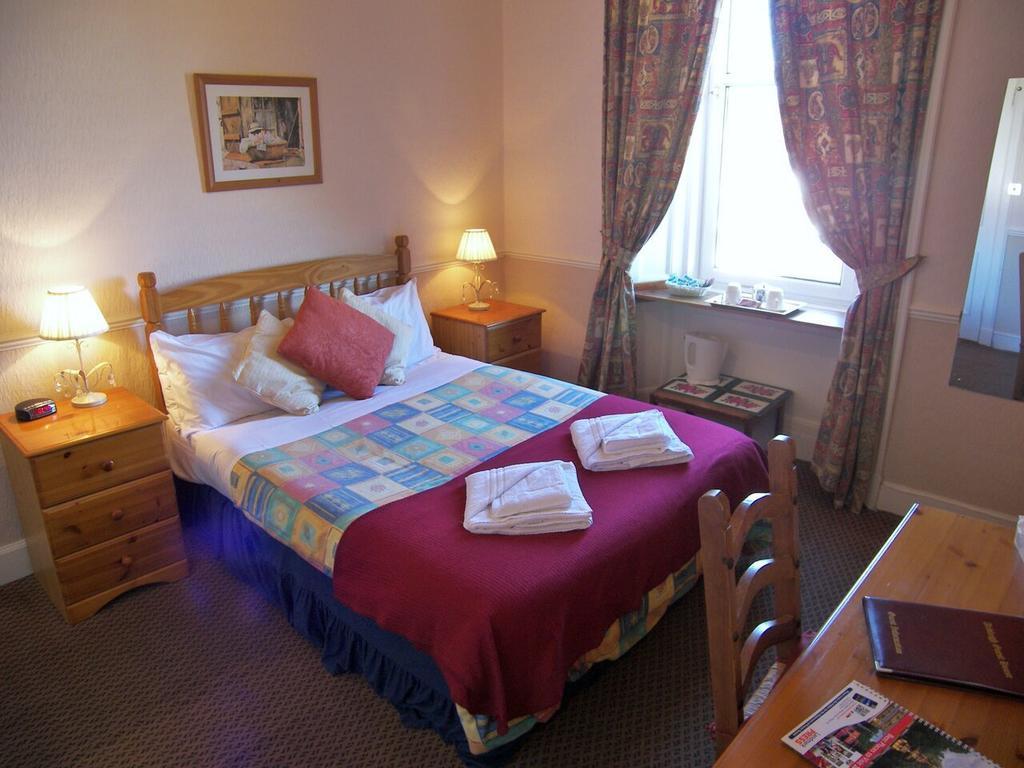 Bed and Breakfast Ardleigh House Эдинбург Номер фото