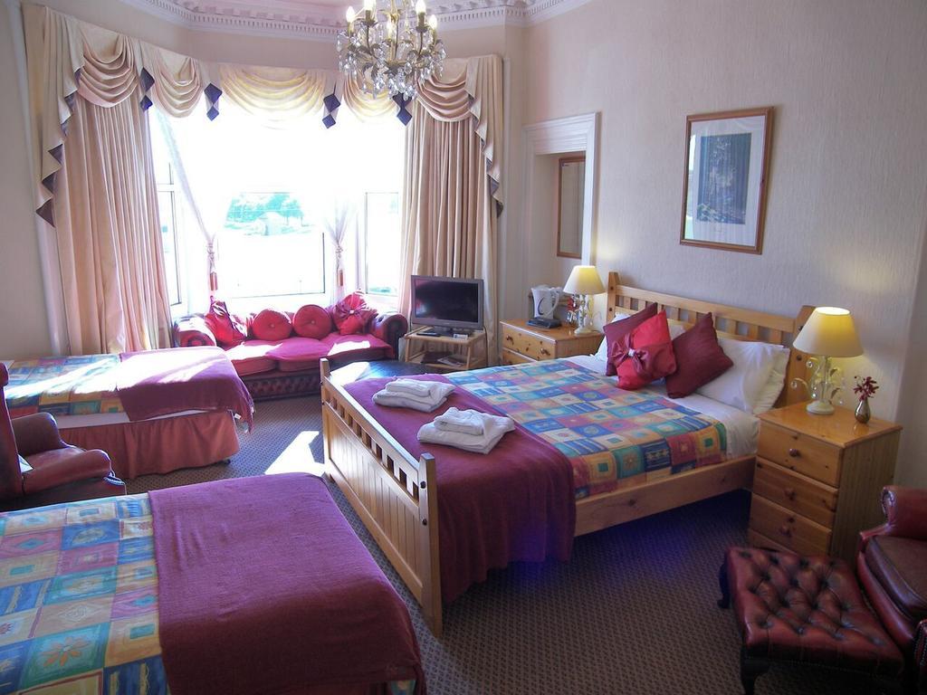 Bed and Breakfast Ardleigh House Эдинбург Номер фото